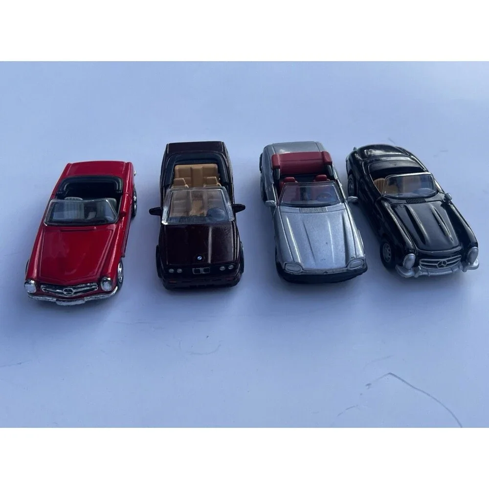 JAGUAR 1988 XJ-S V12 RED IN SILVER 1:43 NICE DETAIL 4+1/4
